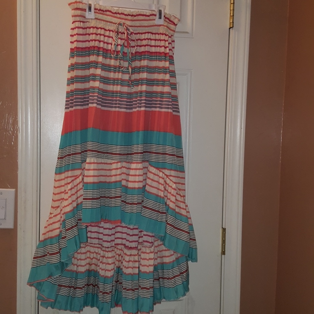 Charming Charlie hi-low skirt! NWOT